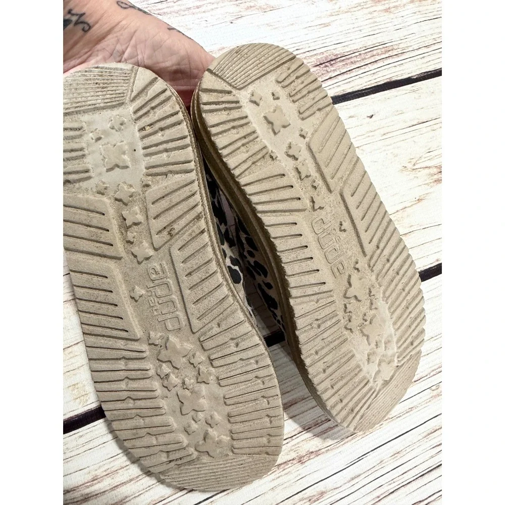 Hey Dude Wendy Girls Leopard Print Shoes Size 1 Gold Metallic Glitter Loafers